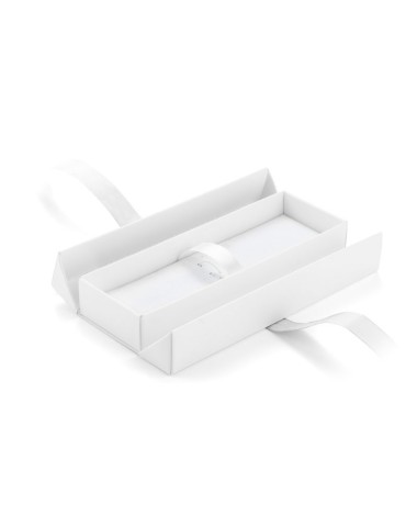 Pudełko prezentowe białe ze srebrną wstążką [19615-00]