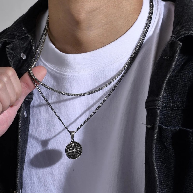 Naszyjnik stalowy czarny - kompas [BM012]