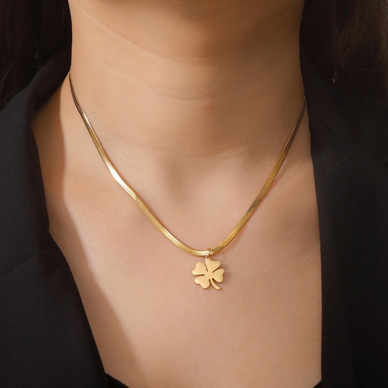 Naszyjnik stalowy złoty - koniczynka [BM024]