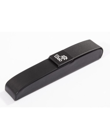 Etui w kolorze czarnym zamykane na magnes [19454]