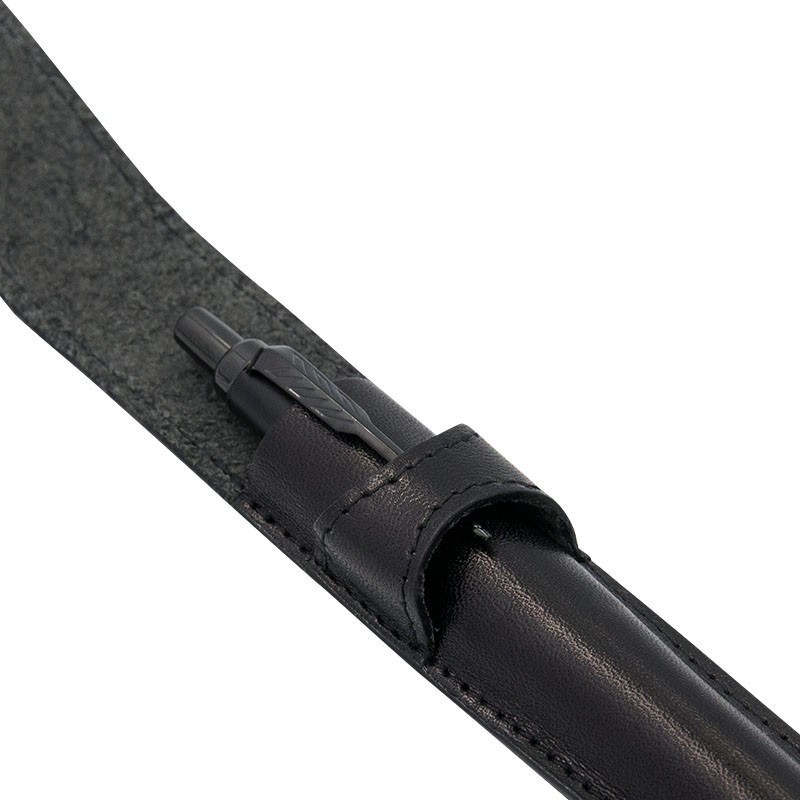 Skórzane, czarne etui z zaokrąglonymi bokami [E00136]